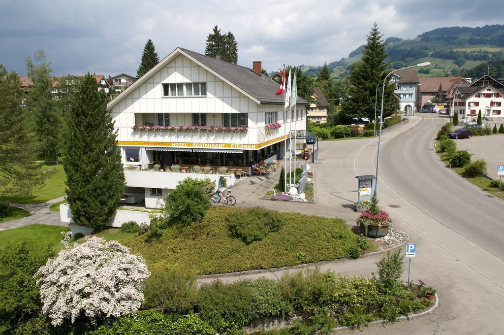 Hotel-Restaurant Sternen Nesslau Dış mekan fotoğraf